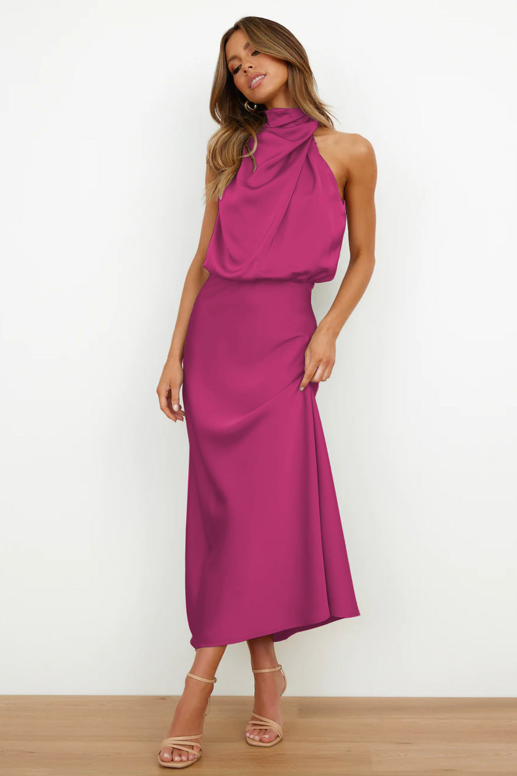 Simona – Vestido Elegante e Luxuoso